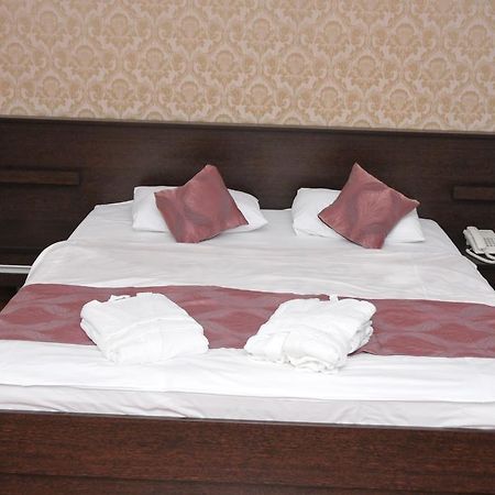 Xudaferin Hotel Bakoe Buitenkant foto